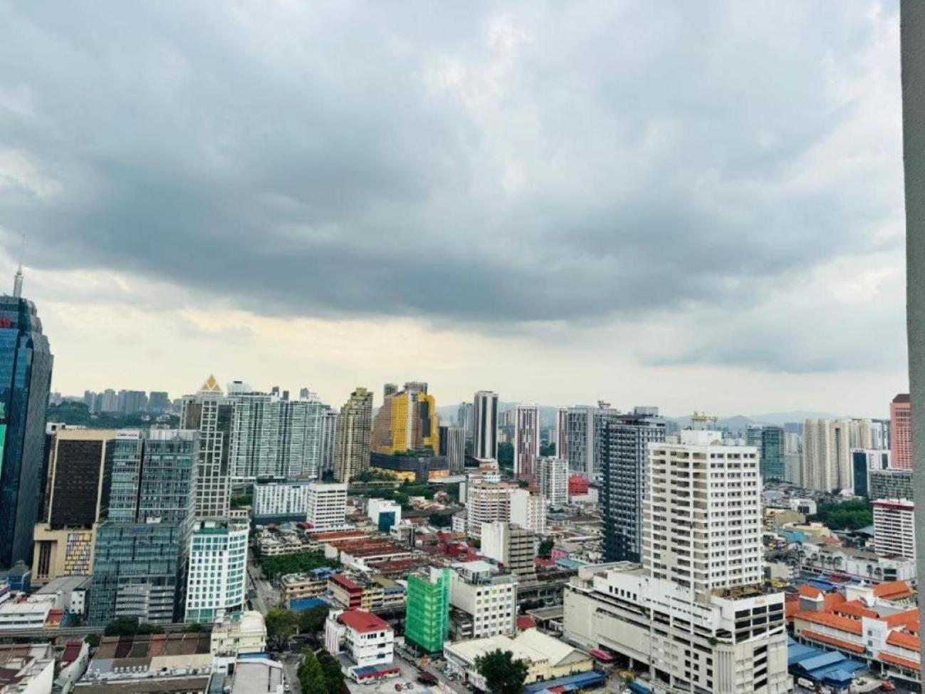 쿠알라룸푸르 The Luxe Colony Klcc By Sky Pool 아파트 외부 사진