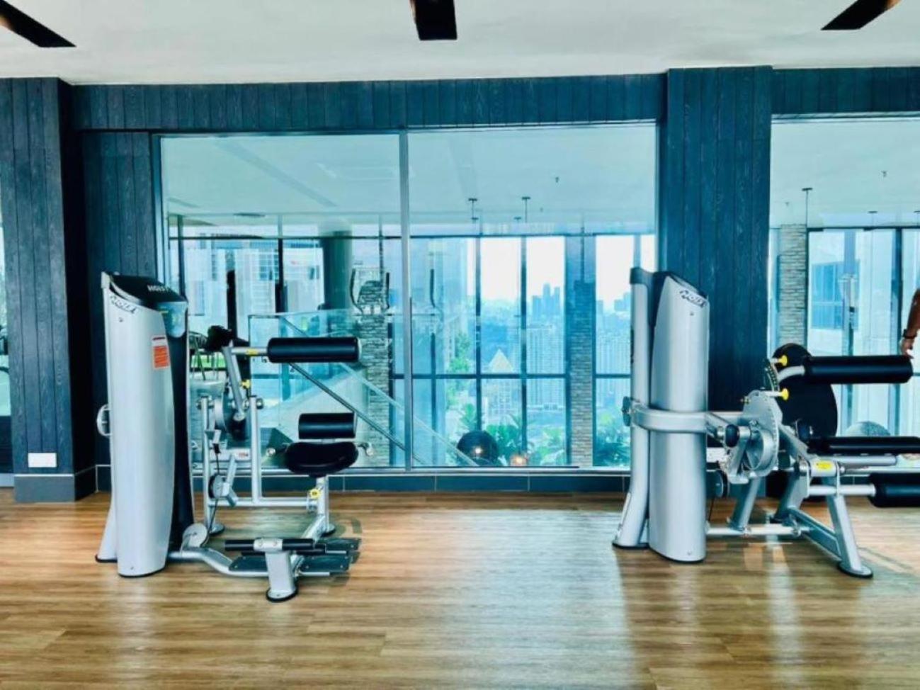 쿠알라룸푸르 The Luxe Colony Klcc By Sky Pool 아파트 외부 사진
