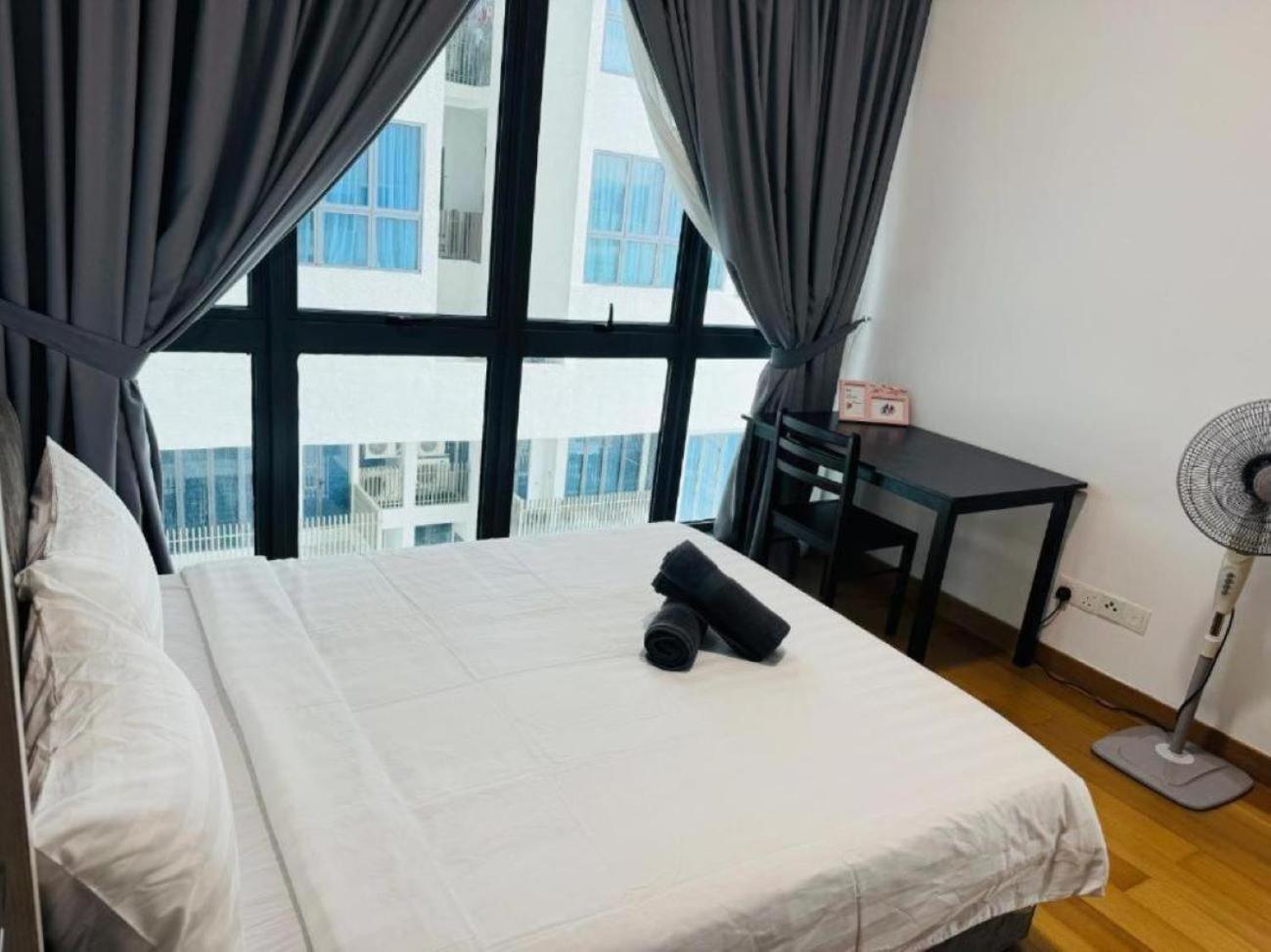 쿠알라룸푸르 The Luxe Colony Klcc By Sky Pool 아파트 외부 사진