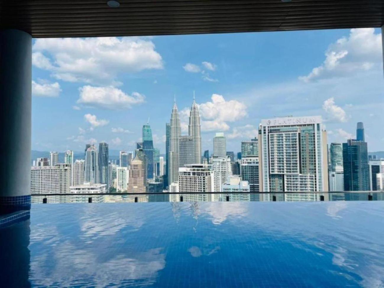 쿠알라룸푸르 The Luxe Colony Klcc By Sky Pool 아파트 외부 사진