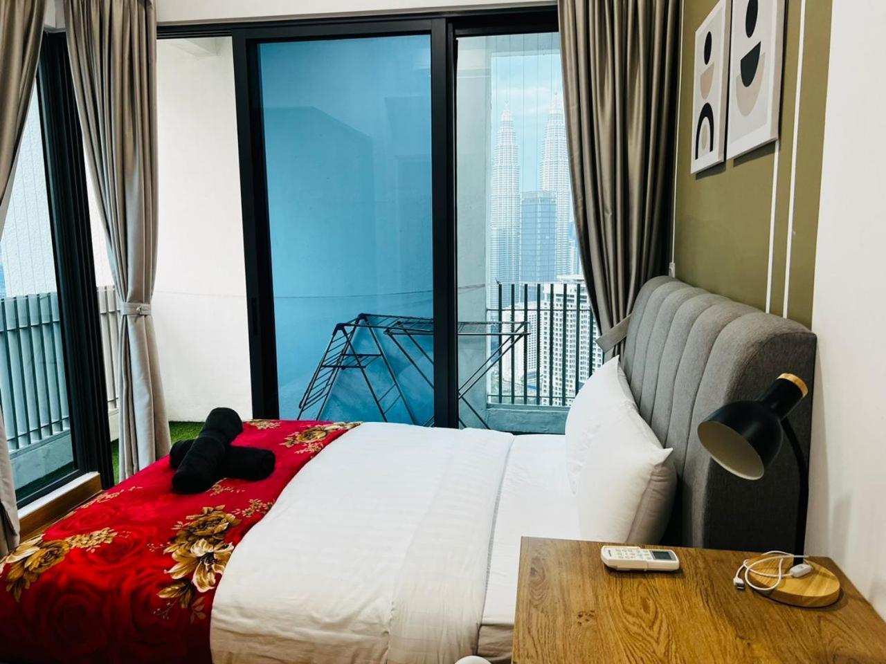 쿠알라룸푸르 The Luxe Colony Klcc By Sky Pool 아파트 외부 사진